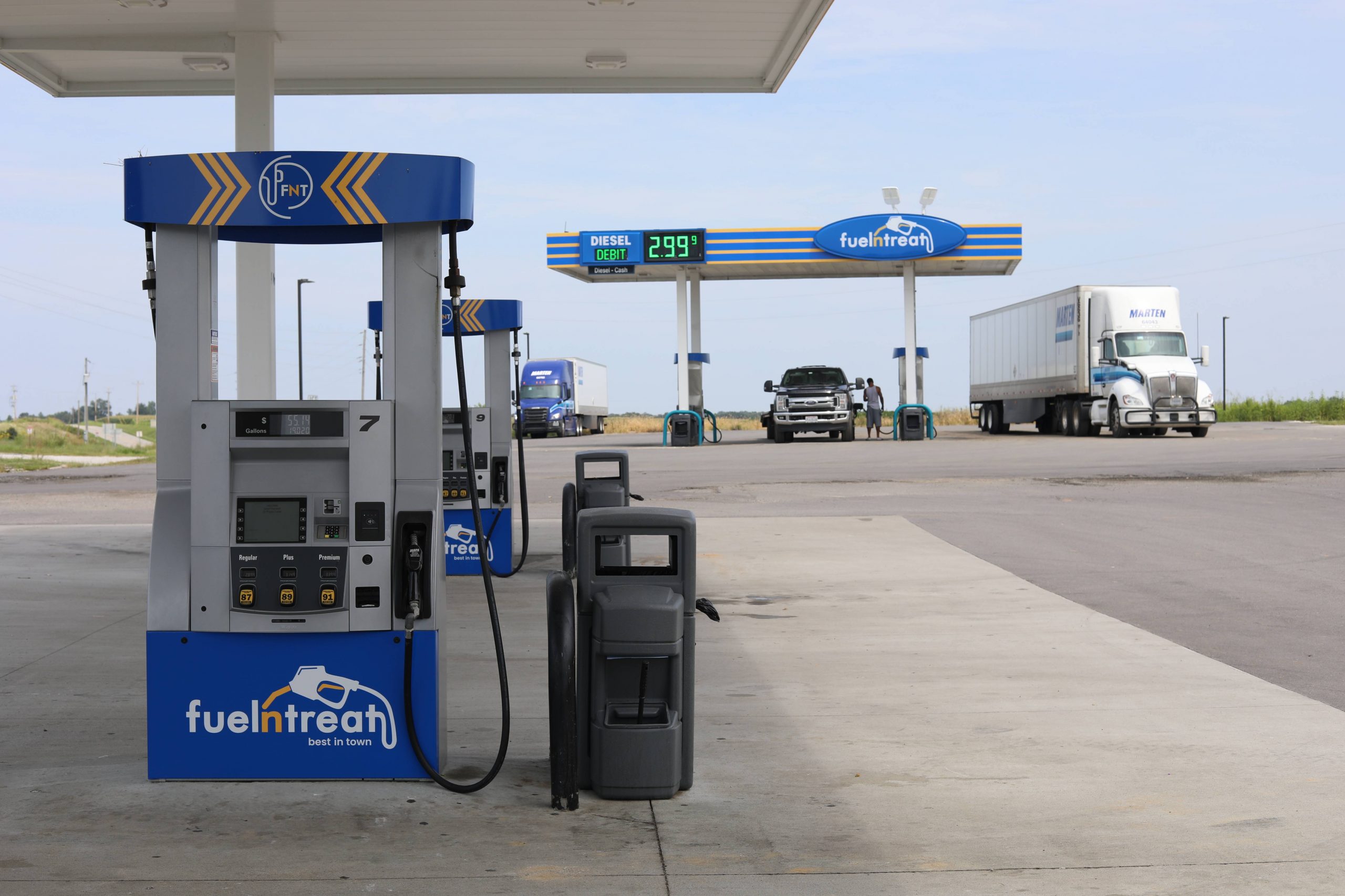 FuelnTreat gas filling station